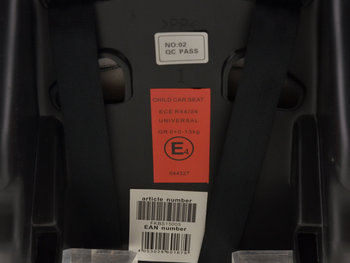 Kinderautositz Babyschale Autositz schwarz/weiß/lila Gruppe 0+, 0-13 kg Kinderautositz Babyschale Autositz schwarz/weiß/lila Gruppe 0+, 0-13 kg
